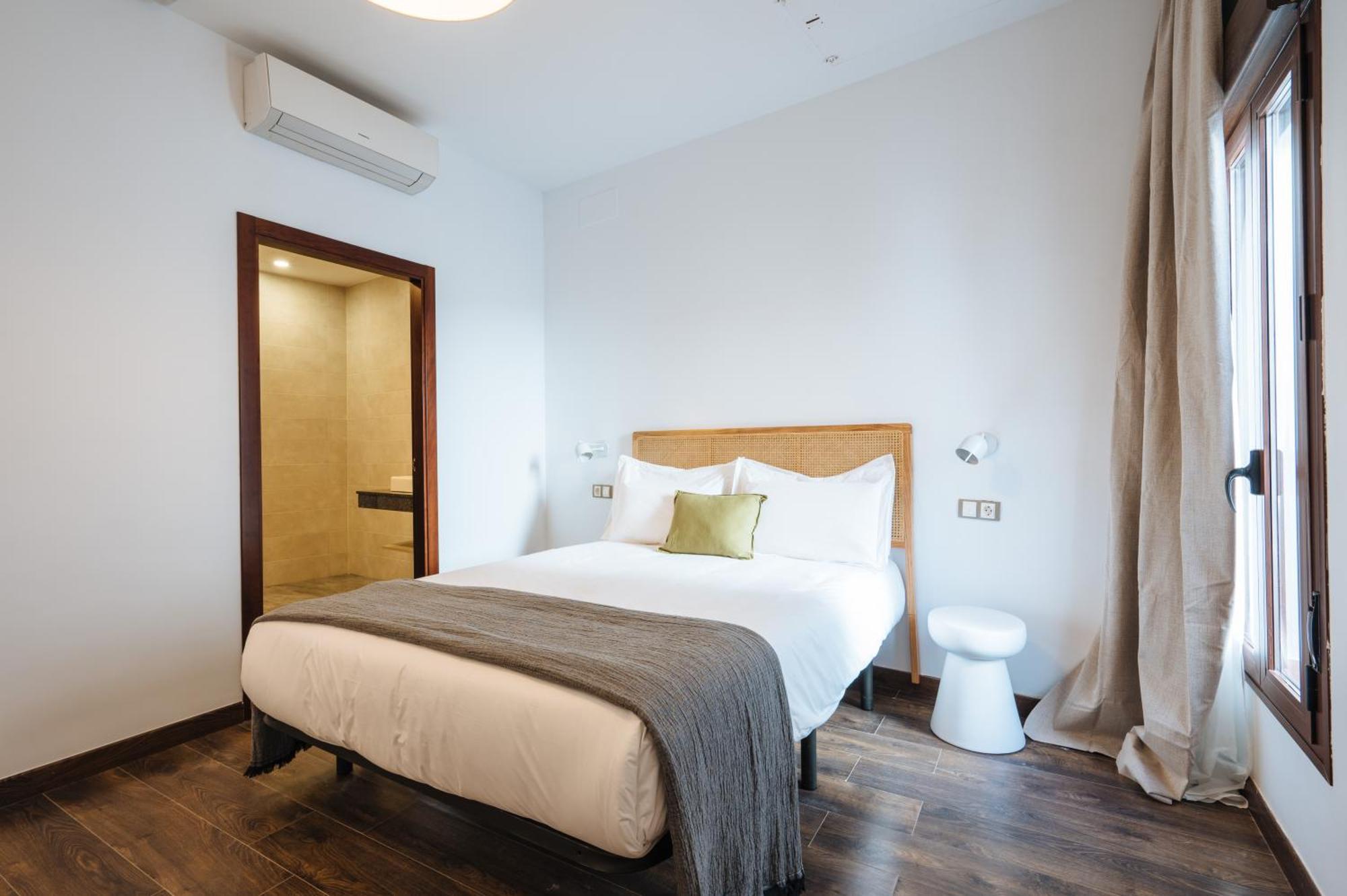 Apartamentos "El Escondite De Maria" Siviglia Esterno foto