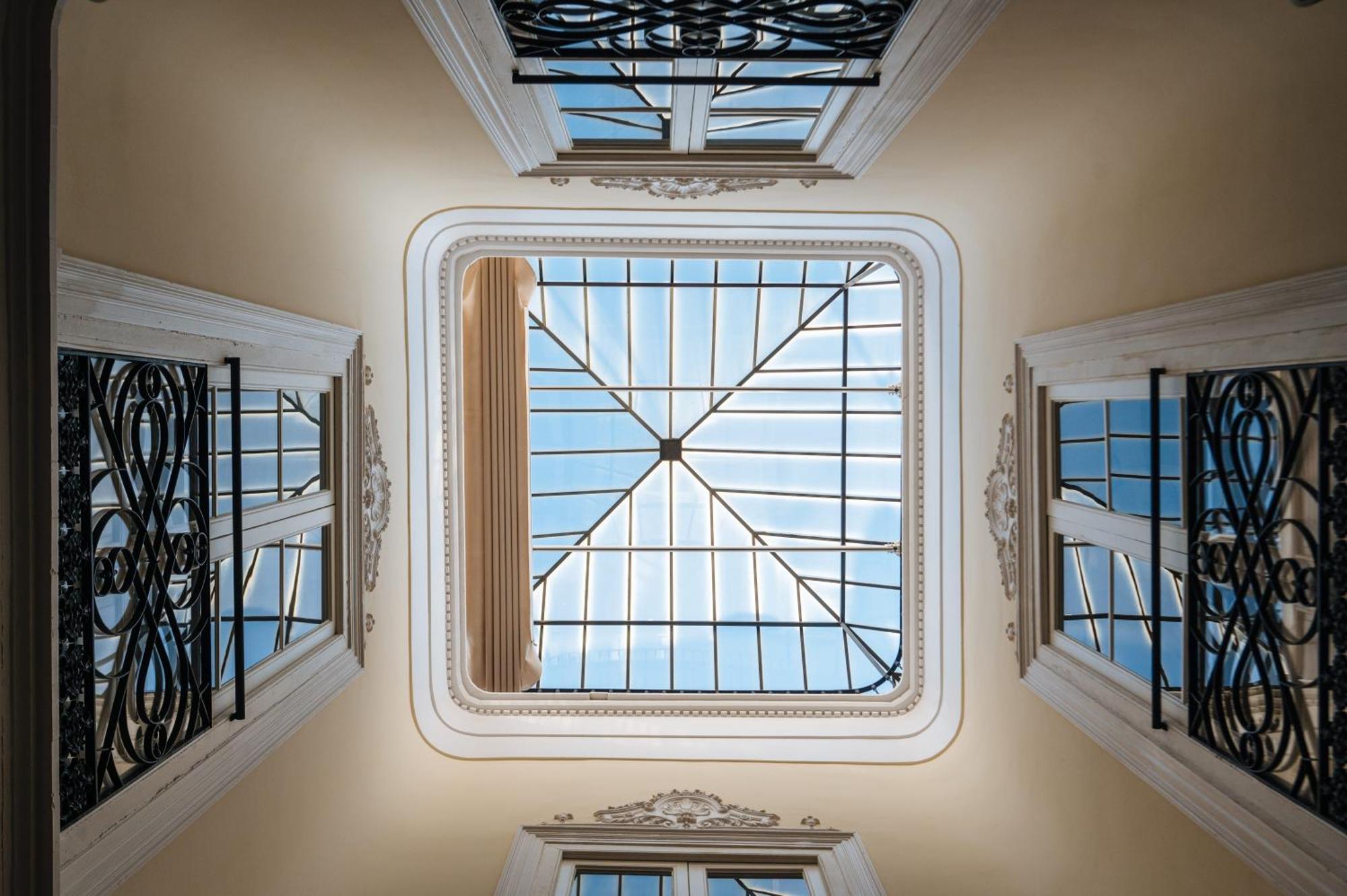 Apartamentos "El Escondite De Maria" Siviglia Esterno foto